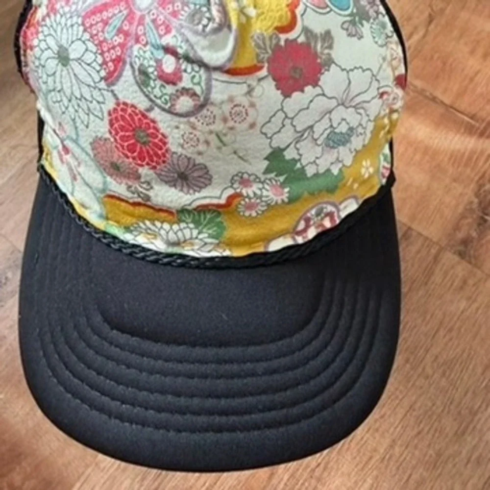 Trucker Hat Women OSFA Black Asian Japanese Floral Hand Stitched Snapback